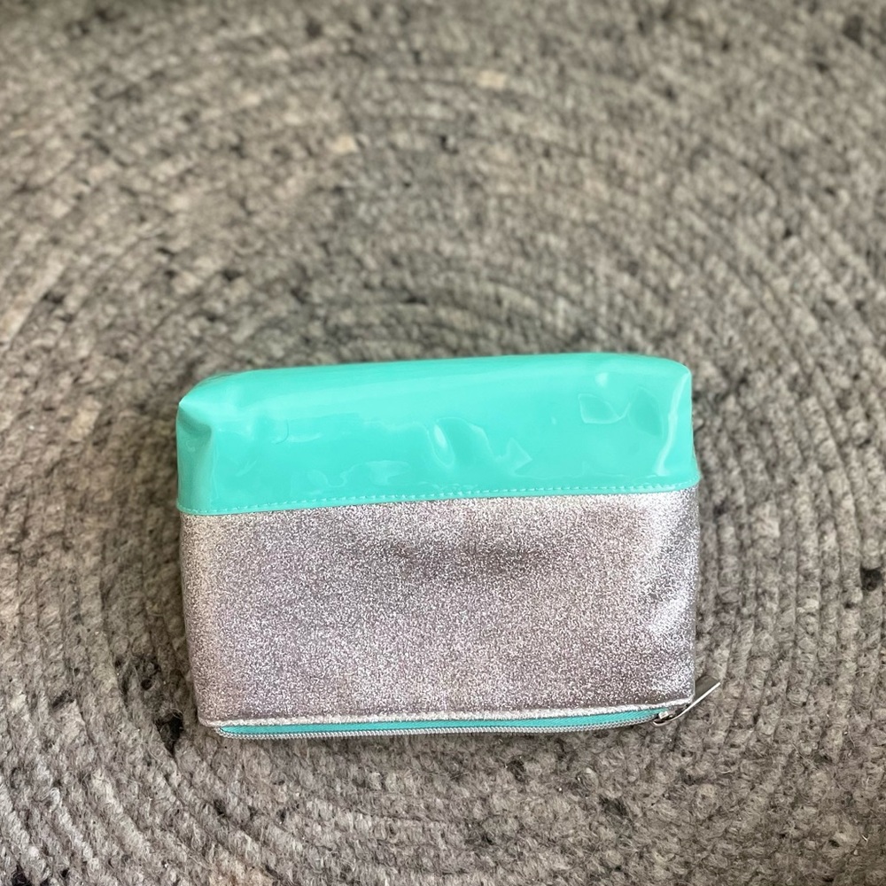 Set of 3 Beautiful Mermaid Bags for Beach Days/Makeup - Picture 7 of 11